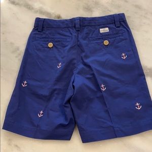 Cute Boys Vineyard Vines anchor shorts. Size 7
